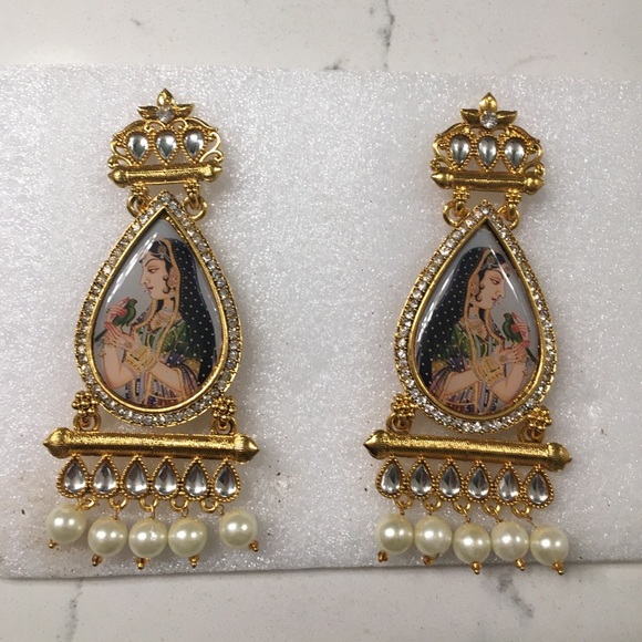 Jewelry - Indian jewelery/ earrings.